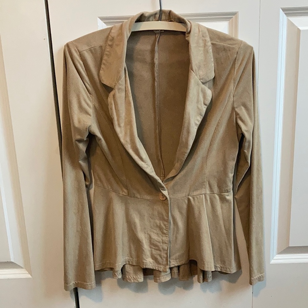 Business casual blazer